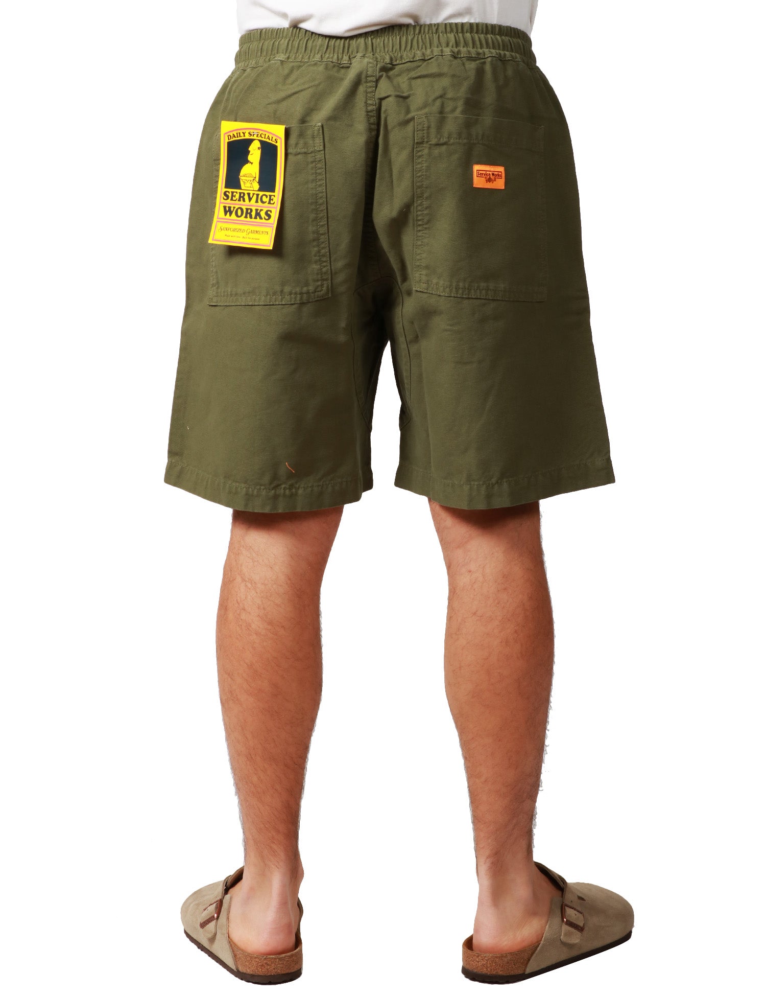 BERMUDA UOMO SERVICE WORKS OLIVA IN TELA DI COTONE BIO CON COULISSE E TASCHE