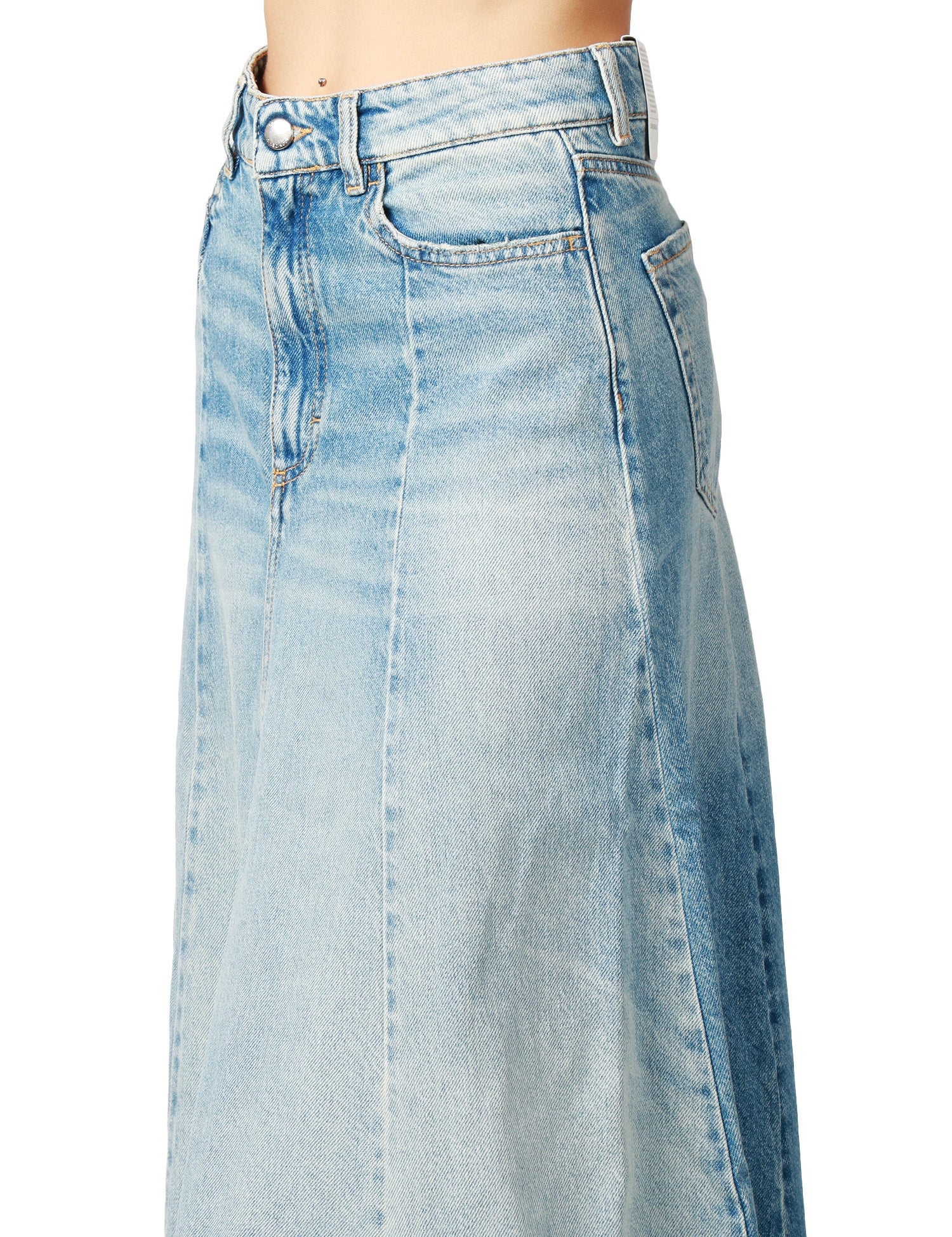 GONNA ICON DENIM CORA LAVAGGIO MEDIO STONE WASHED A RUOTA CON LEGGERO STRASCICO