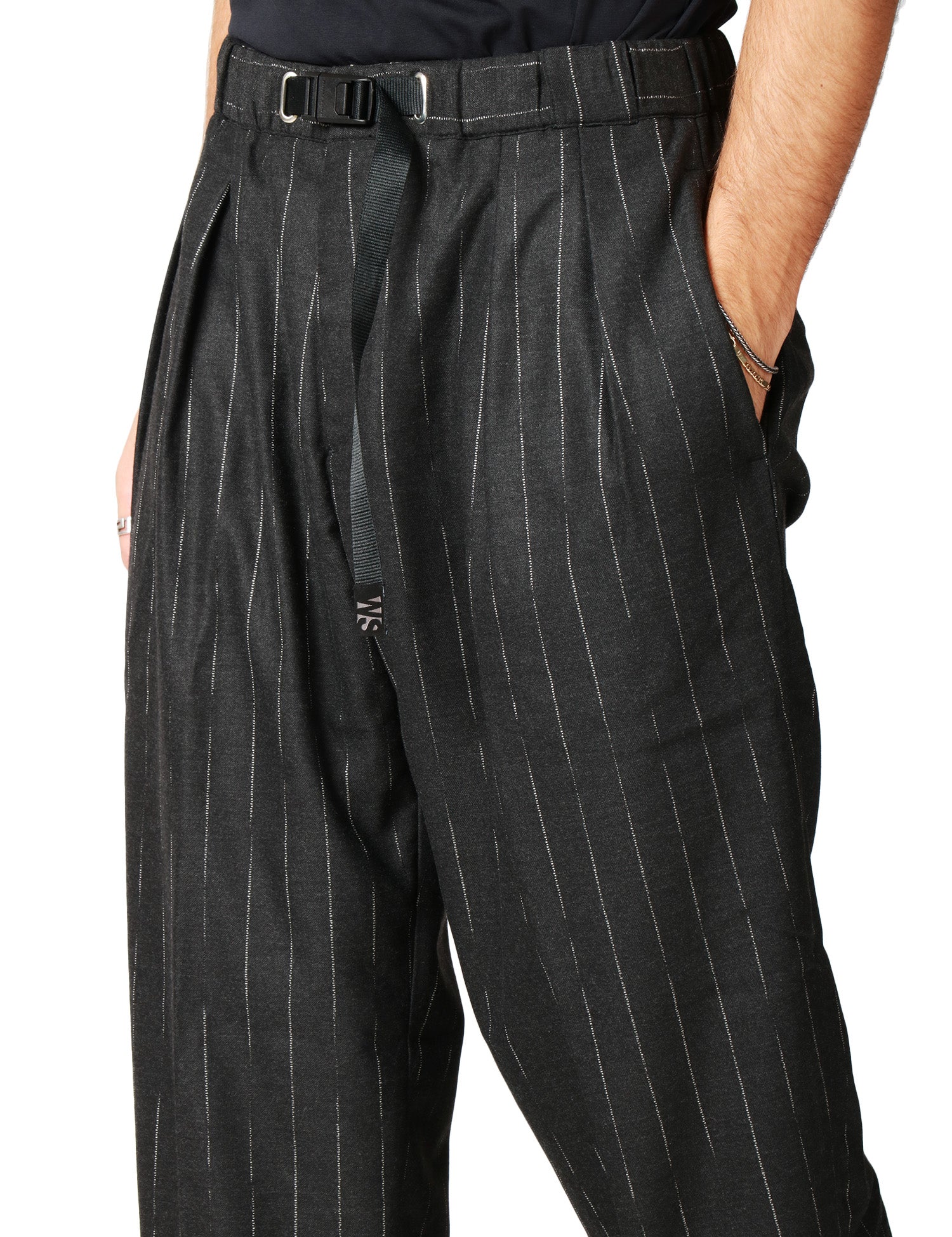 PANTALONE UOMO WHITESAND NERO GESSATO A VITA ALTA REGOLABILE E GAMBA LARGA