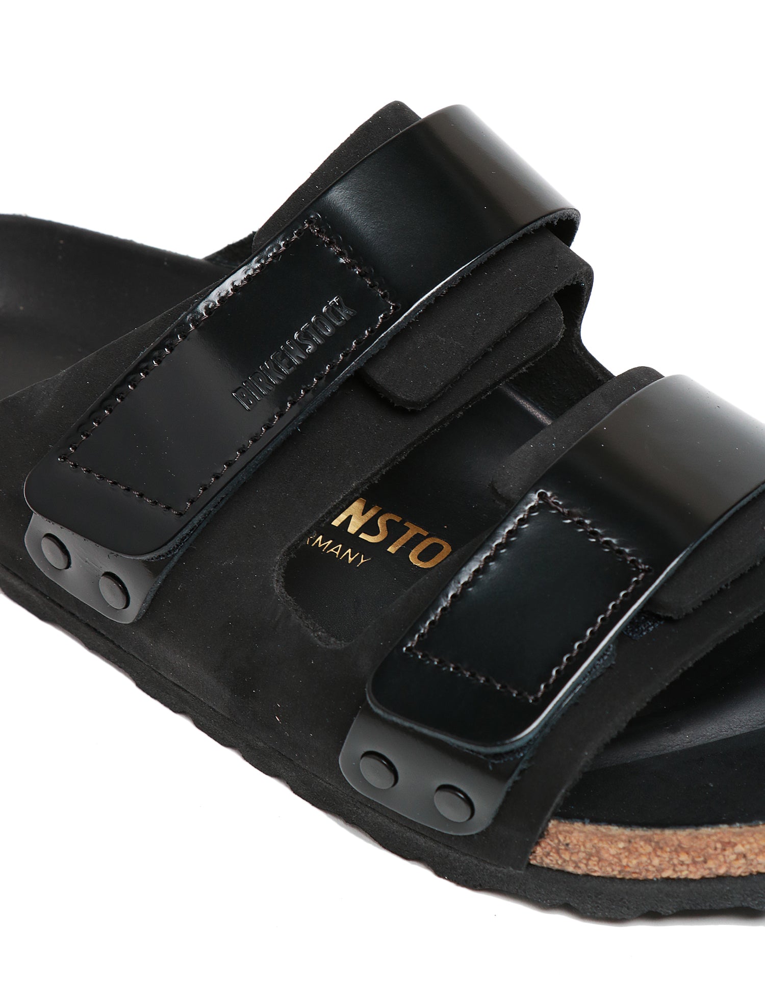 CIABATTA BIRKENSTOCK UJI NERA IN PELLE SCAMOSCIATA CON DOPPIA CHIUSURA REGOLABILE IN PELLE LUCIDA