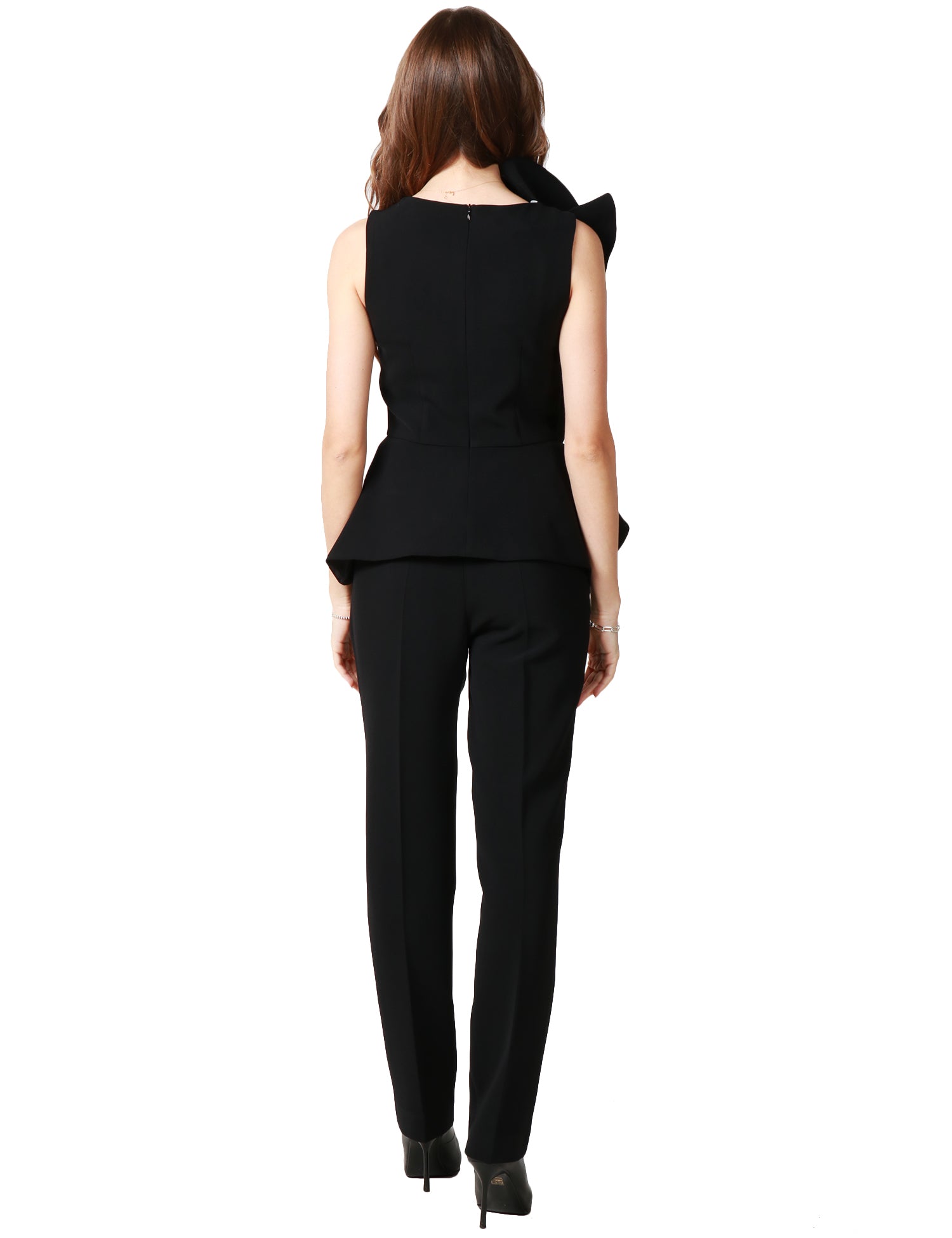 251-carla-ruiz-51517nero1p.jpg