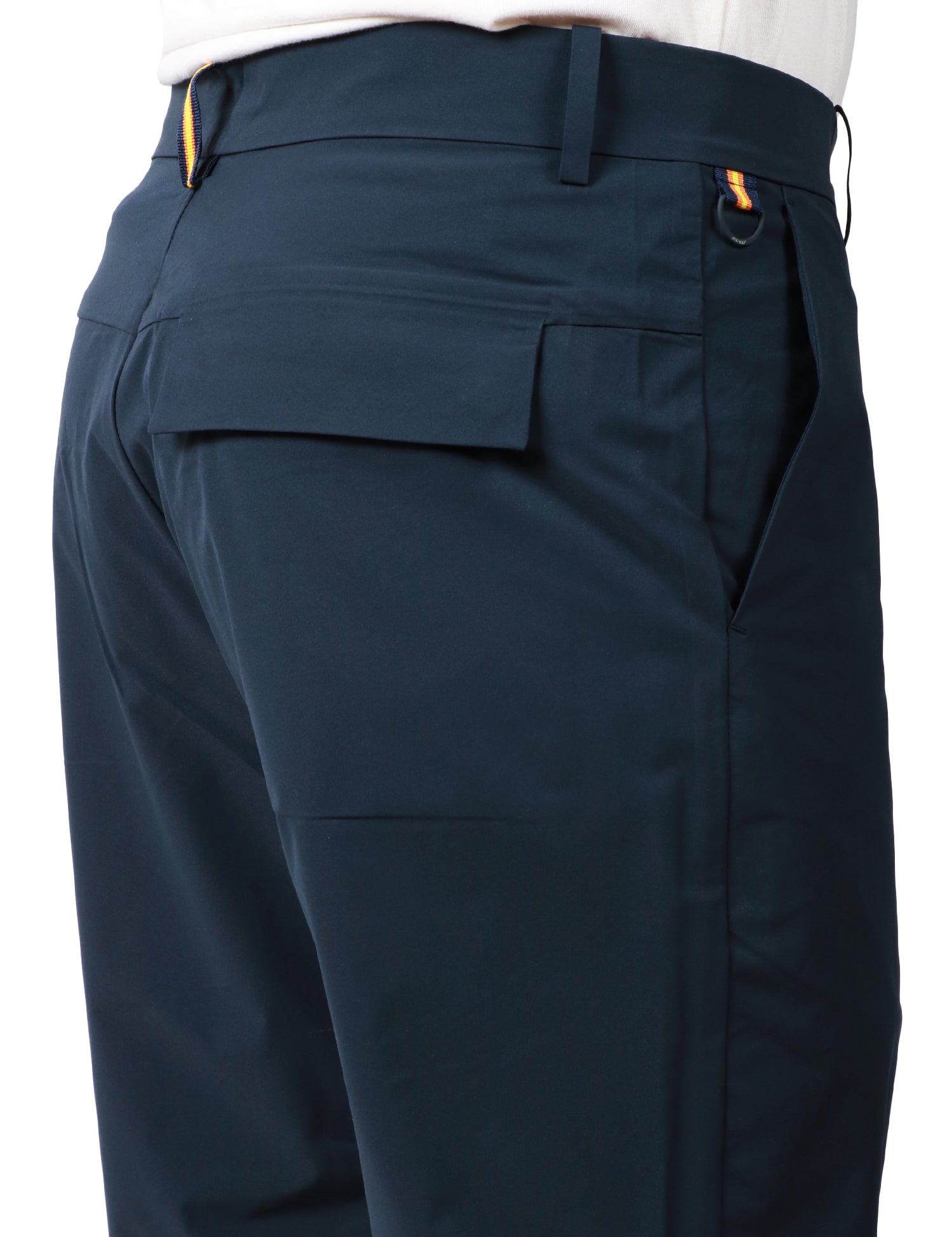 PANTALONE UOMO K-WAY ELIA BLU IN TESSUTO IMPERMEABILE E TASCA POSTERIORE CON PATTA