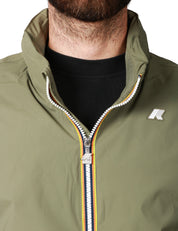 GIUBBINO UOMO K-WAY AMAURY VERDE IN NYLON STRETCH IMPERMEABILE CON CAPPUCCIO A SCOMPARSA E BORDI A COSTINA