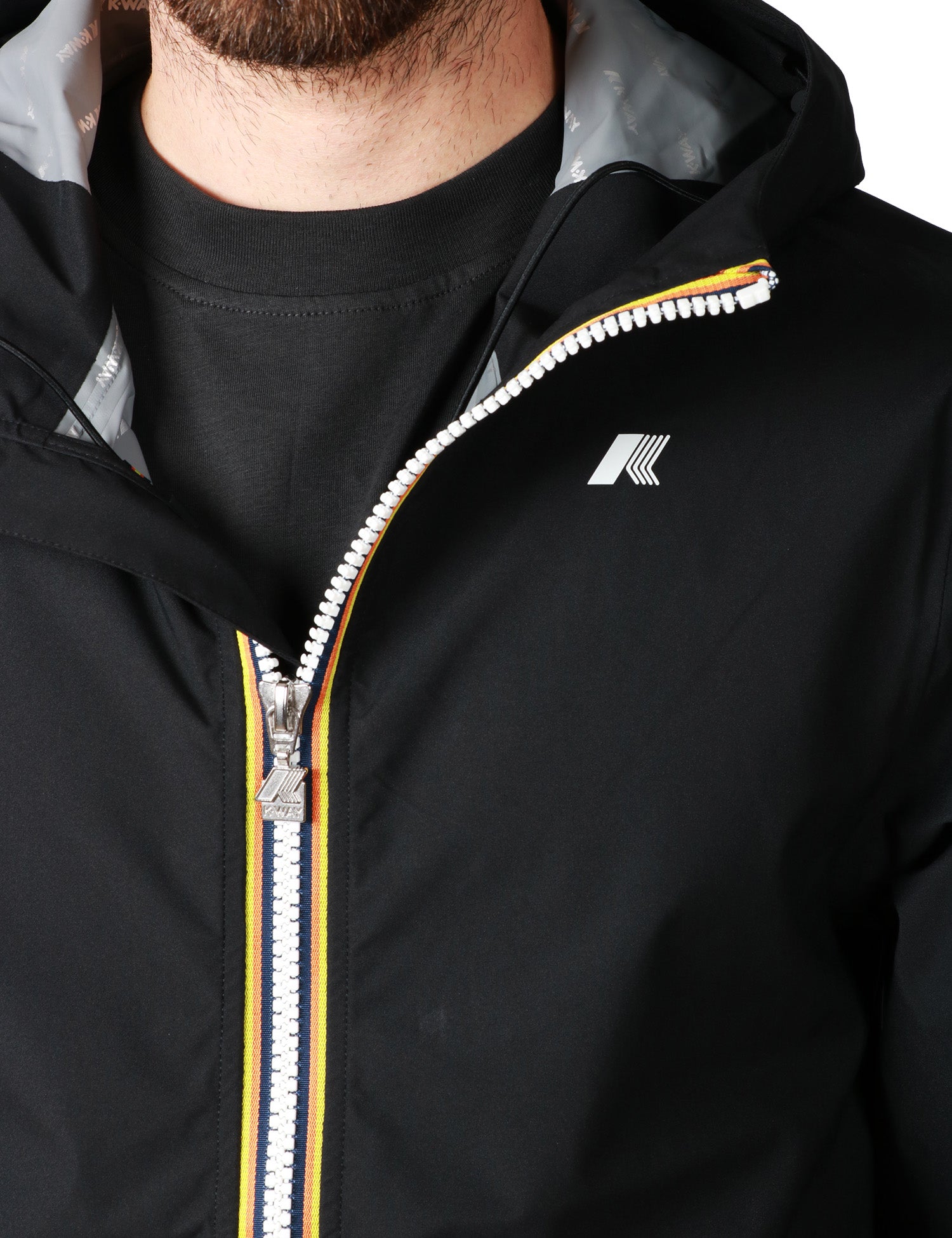 GIUBBINO UOMO K-WAY JACK STRETCH NERO IN TESSUTO TECNICO IMPERMEABILE E ANTIVENTO CON CAPPUCCIO