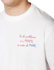 T-SHIRT UOMO MC 2 SAINT BART BIANCA CON RICAMO "SE IL PROBLEMA è A MONTE IO VADO AL MARE" E RICAMO LOGO SULLA MANICA