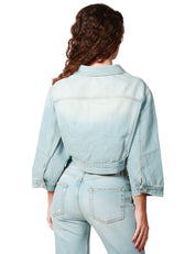 GIUBBOTTO DONNA VICOLO DENIM CHIARO CROPPED CON TASCHE DAVANTI E BOTTONI GIOIELLO