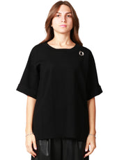 MAGLIA DONNA ALPHA STUDIO NERA OVER A MEZZA MANICA CON DETTAGLIO GIOIELLO SUL PETTO