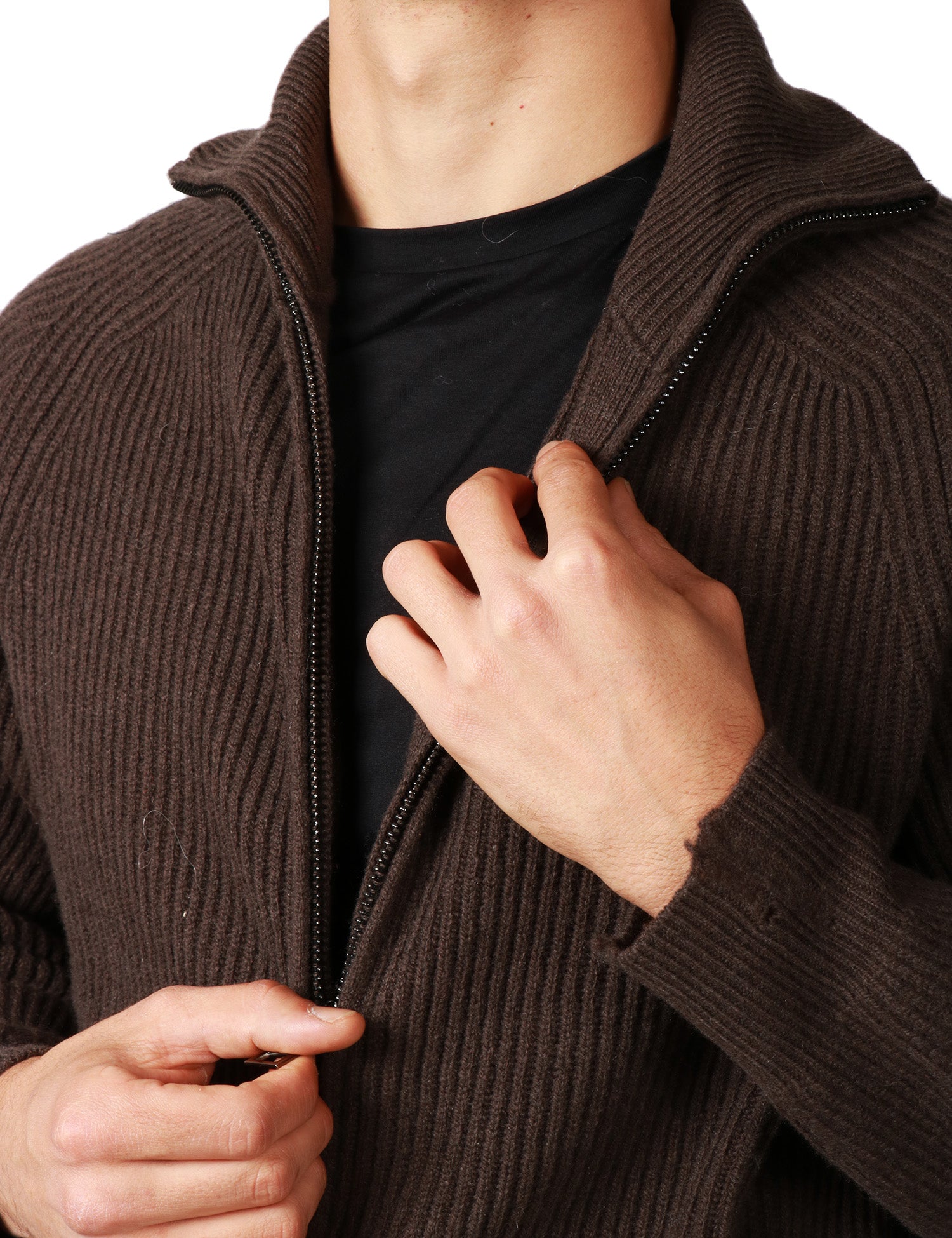 MAGLIA CAMICIA UOMO ATOMOFACTORY MORO CON COLLO ALTO E ZIP CENTRALE IN LANA E CASHMERE A COSTA INGLESE