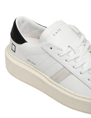 SCARPA DONNA D.A.T.E. HILL PLATFORM BIANCO/NERO IN PELLE MARTELLATA E SUOLA IN GOMMA