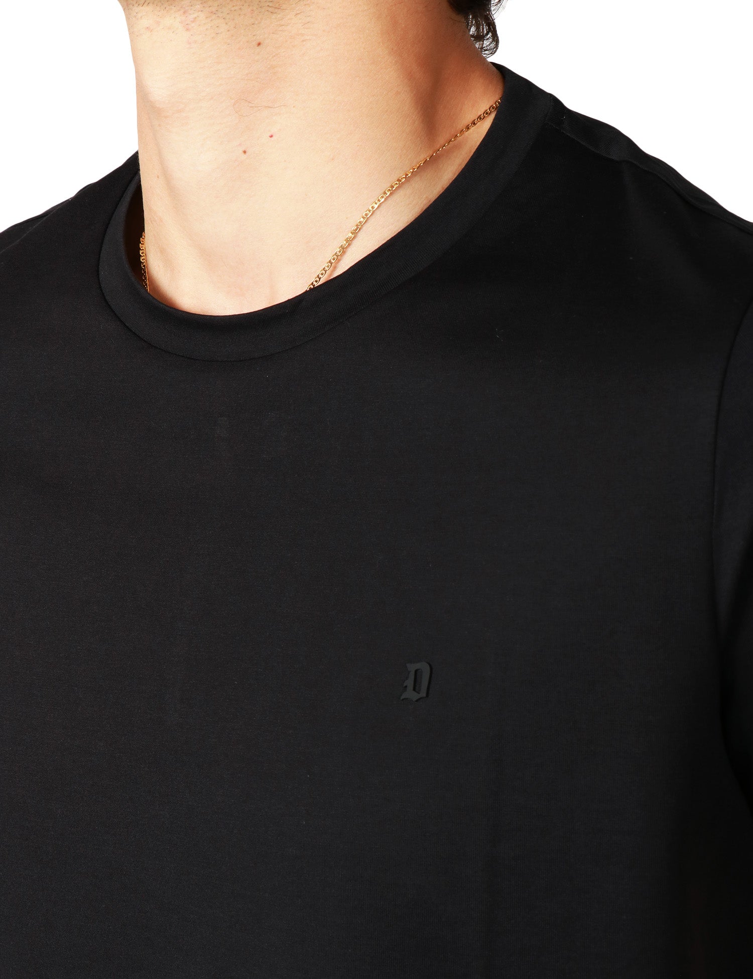 T-SHIRT UOMO DONDUP NERA GIROCOLLO IN JERSEY FIAMMATO CON D LOGO SUL PETTO