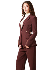 GIACCA DONNA ELISABETTA FRANCHI MERLOT CON SPALLE STRUTTURATE E ACCESSORI GIOIELLO SUI FIANCHI