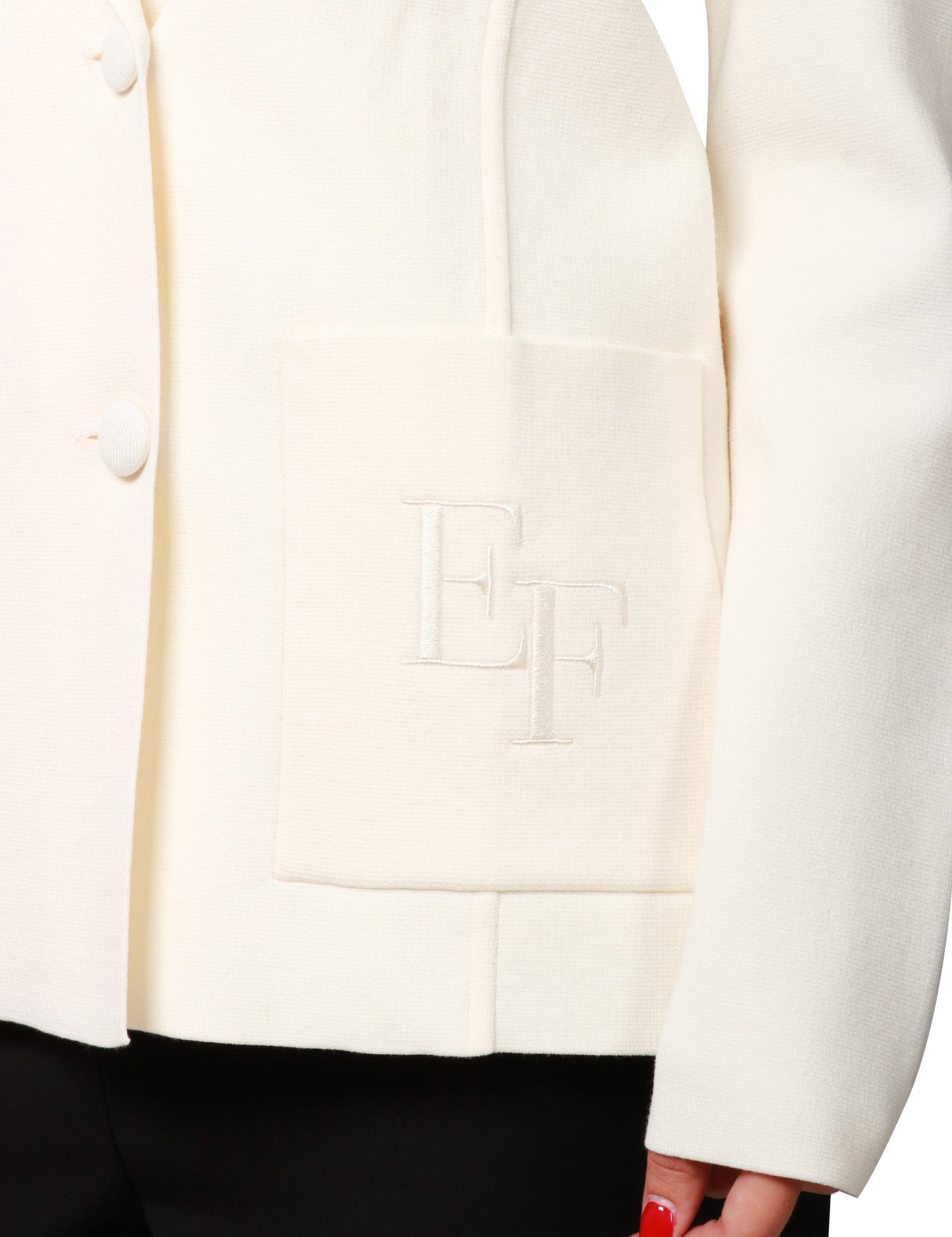 GIACCA DONNA ELISABETTA FRANCHI LATTE DOPPIOPETTO IN MAGLIA LAVORATA A COSTE INGLESI CON RICAMO LOGO IN TONO