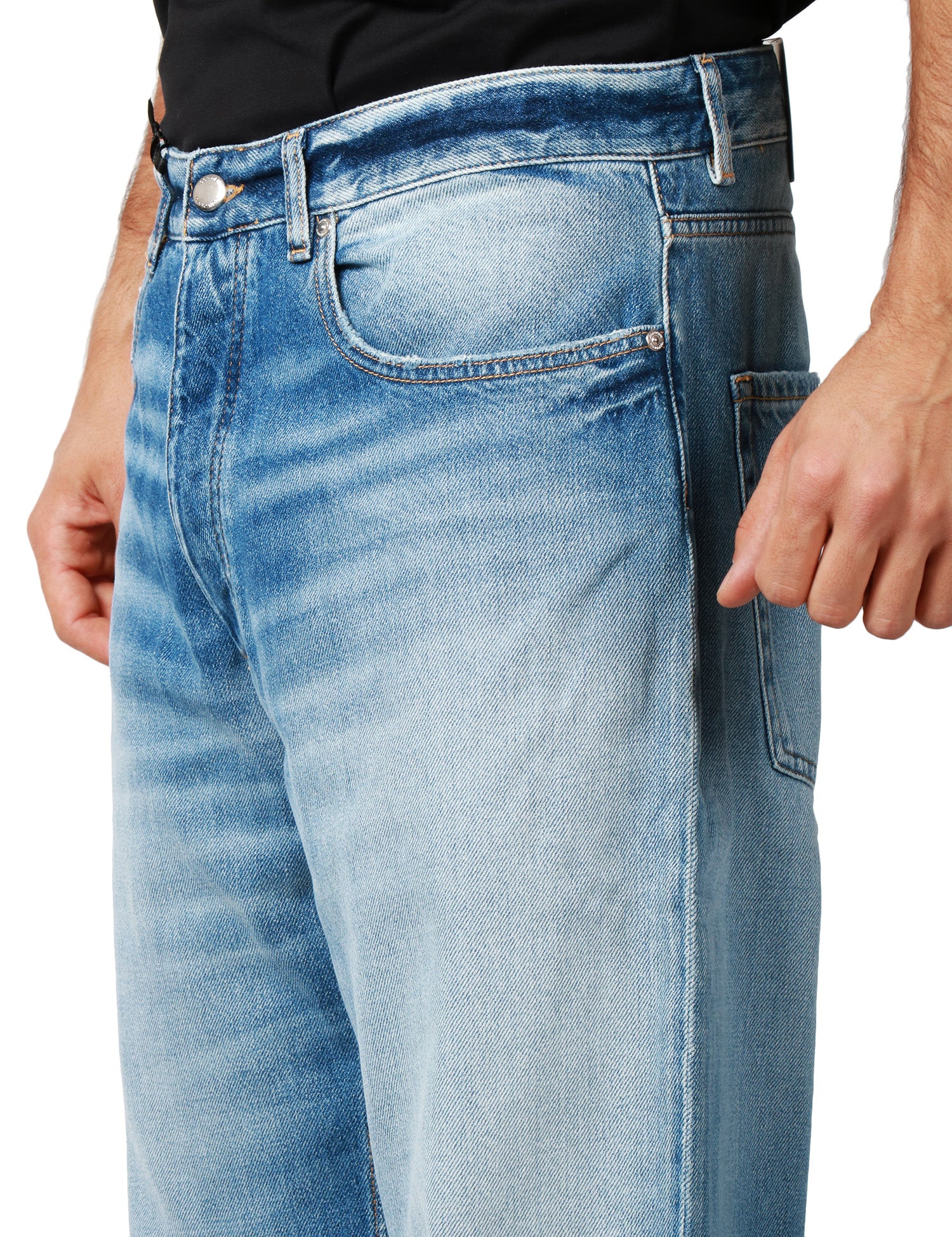 JEANS UOMO ICON DENIM WILL LAVAGGIO MEDIO CON EFFETTO SLAVATO A GAMBA DRITTA E LARGA