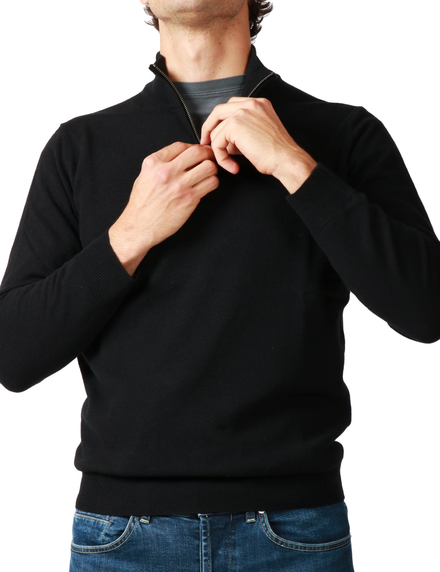 MAGLIA SERAFINO KANGRA NERO IN LANA RASATA CON COLLO ALTO E MEZZA ZIP