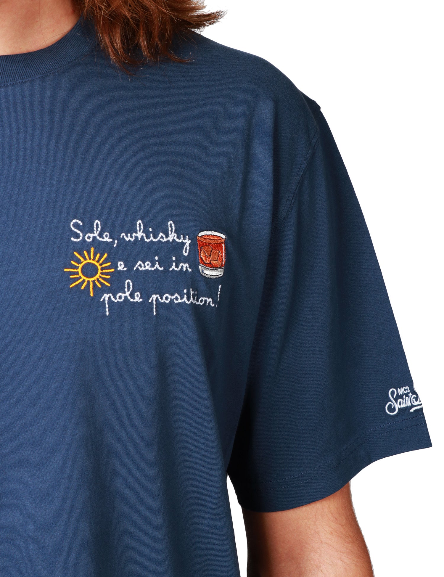 T-SHIRT UOMO MC 2 SAINT BARTH ARNOTT BLU NAVY CON RICAMO "SOLE, WHISKY E SEI IN POLE POSITION!" IN JERSEY DI COTONE