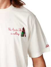 T-SHIRT UOMO MC 2 SAINT BARTH ARNOTT BIANCA CON RICAMO "THE APRèS SKI IS CALLING" IN JERSEY SMERIGLIATO