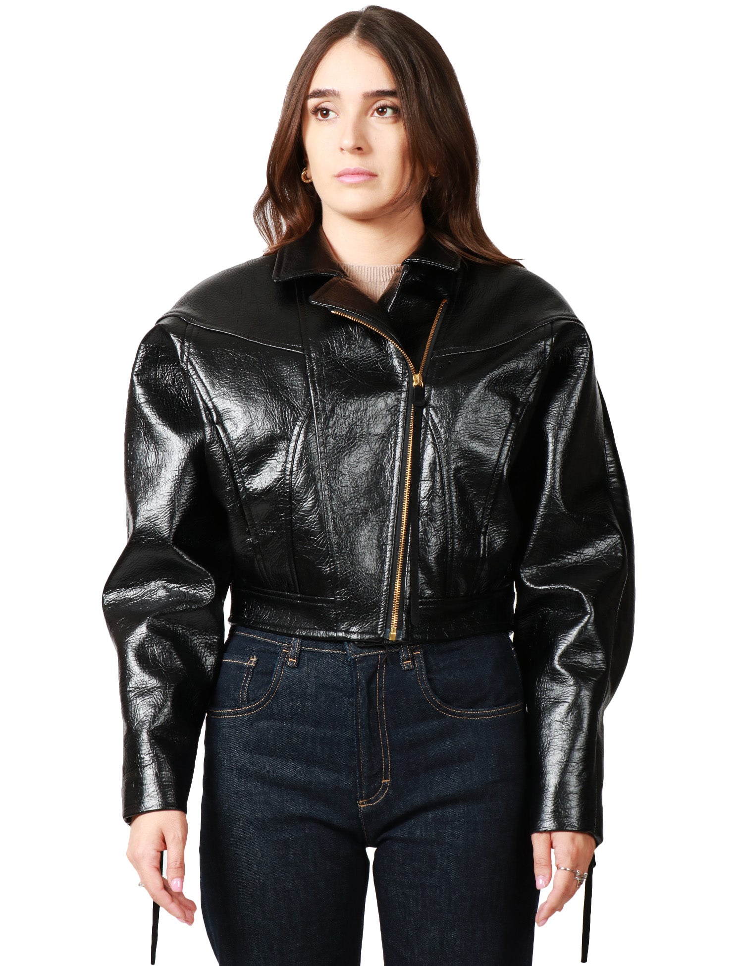 BOMBER DONNA NINEMINUTES NERO TAGLIO CROP IN ECO-PELLE MARTELLATA CON SPALLA VOLUMINOSA
