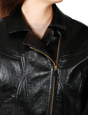 BOMBER DONNA NINEMINUTES NERO TAGLIO CROP IN ECO-PELLE MARTELLATA CON SPALLA VOLUMINOSA