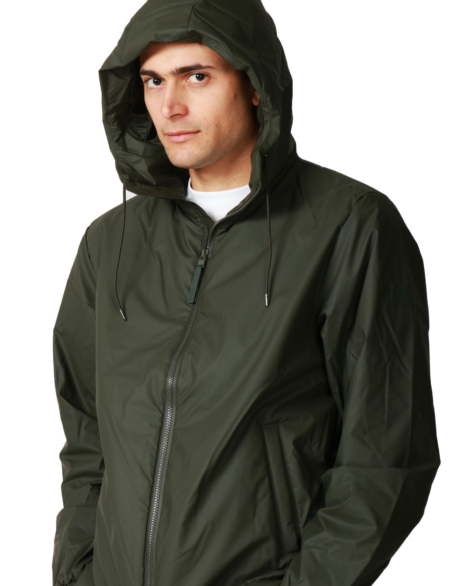 GIUBBINO UOMO RAINS LOHJA GREEN IN TESSUTO IMPERMEABILE E ANTIVENTO CON CAPPUCCIO