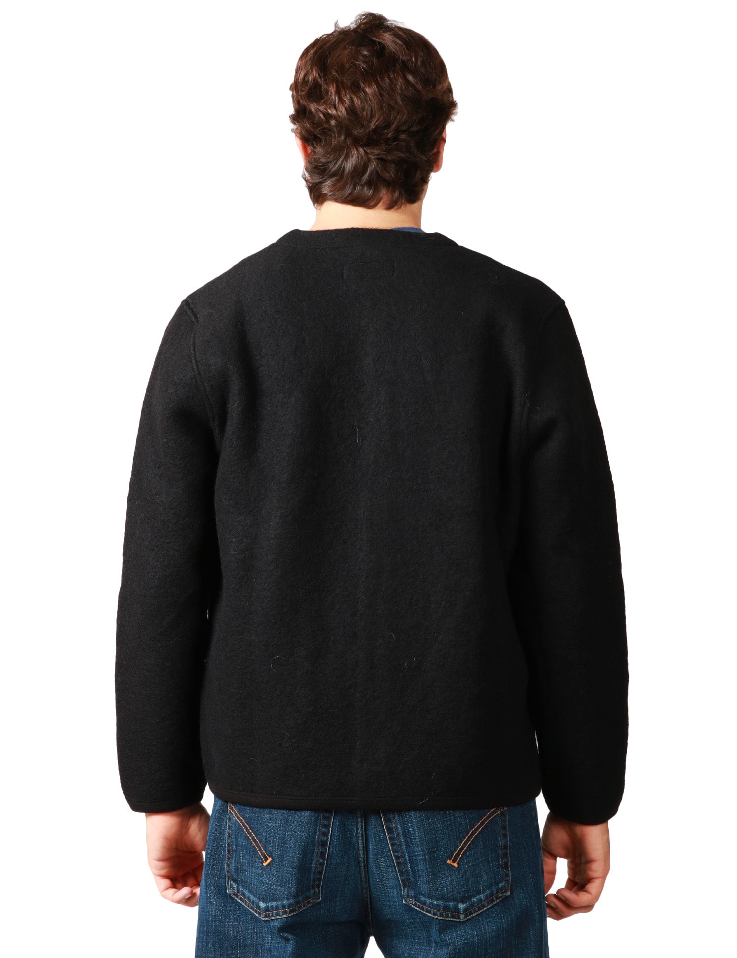 252-universal-works-00016black1p.jpg