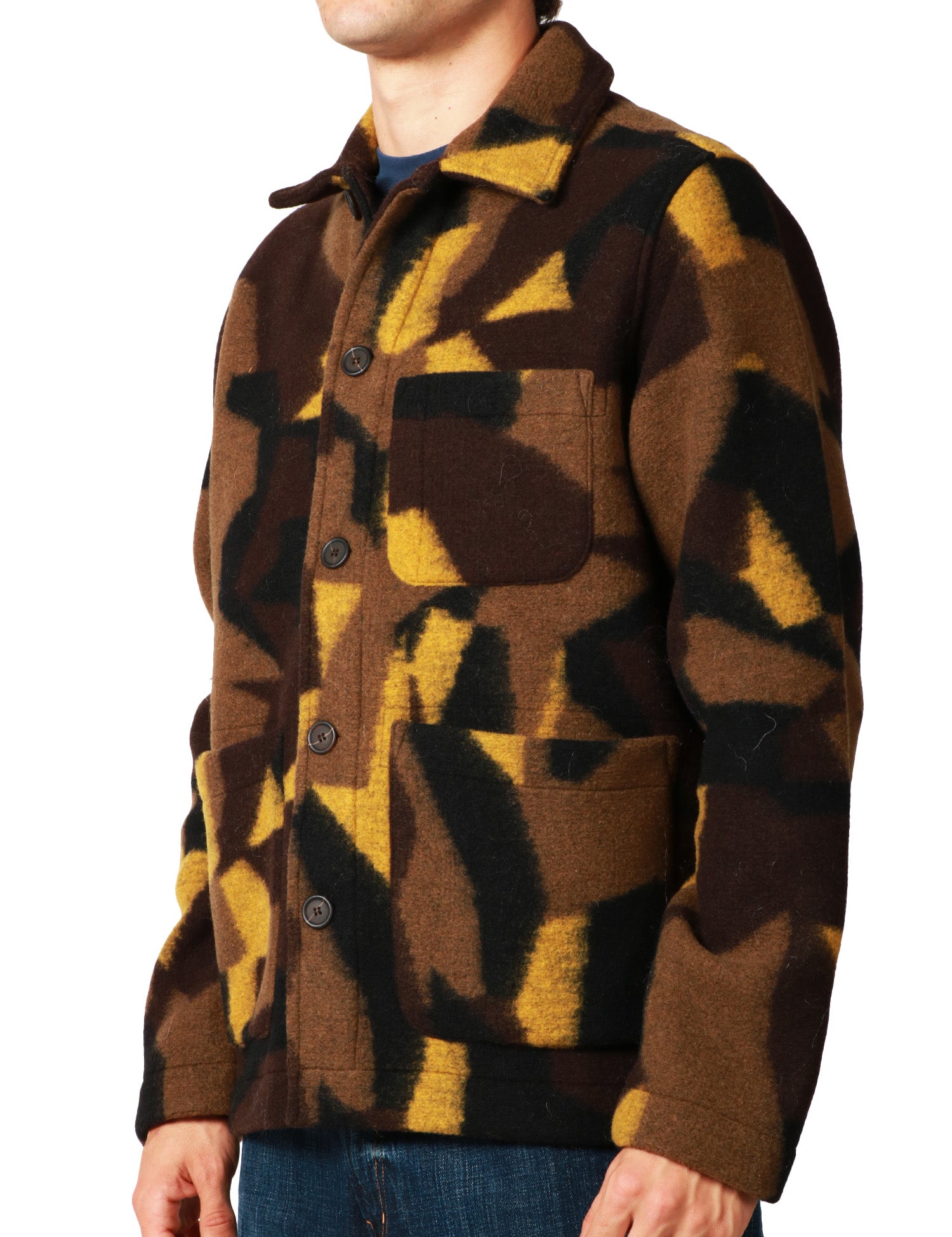 GIACCA UOMO UNIVERSAL WORKS CAMOUFLAGE IN LANA CON TASCHE DAVANTI E BOTTONI