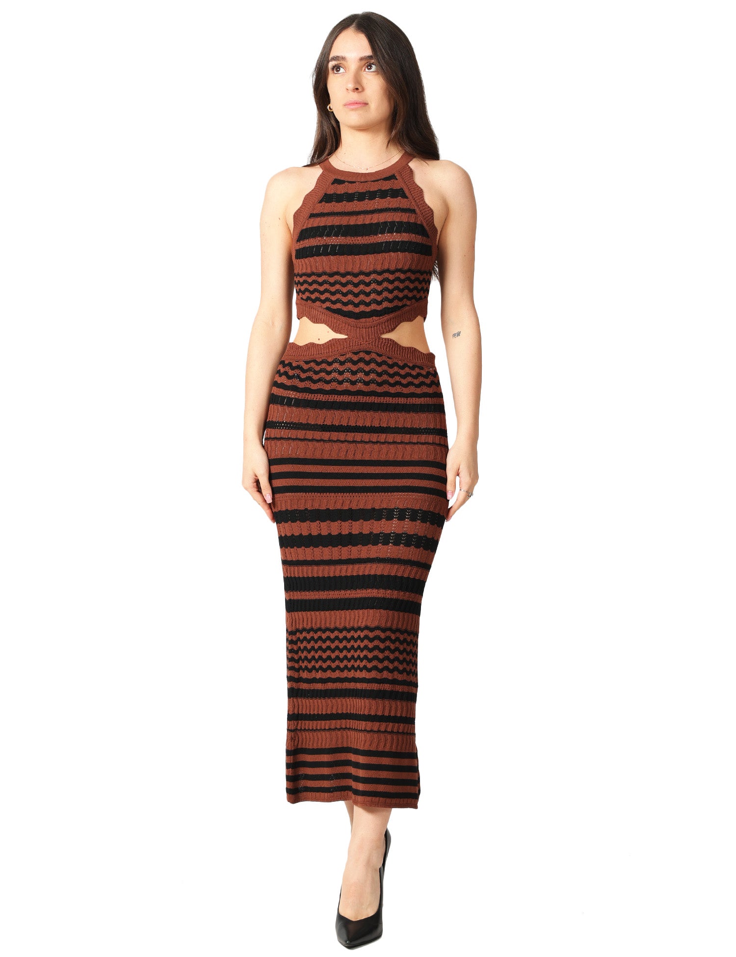 ABITO LUNGO AKEP MARRONE/NERO A RIGHE IN VISCOSA CON CUT-OUT SULLA VITA