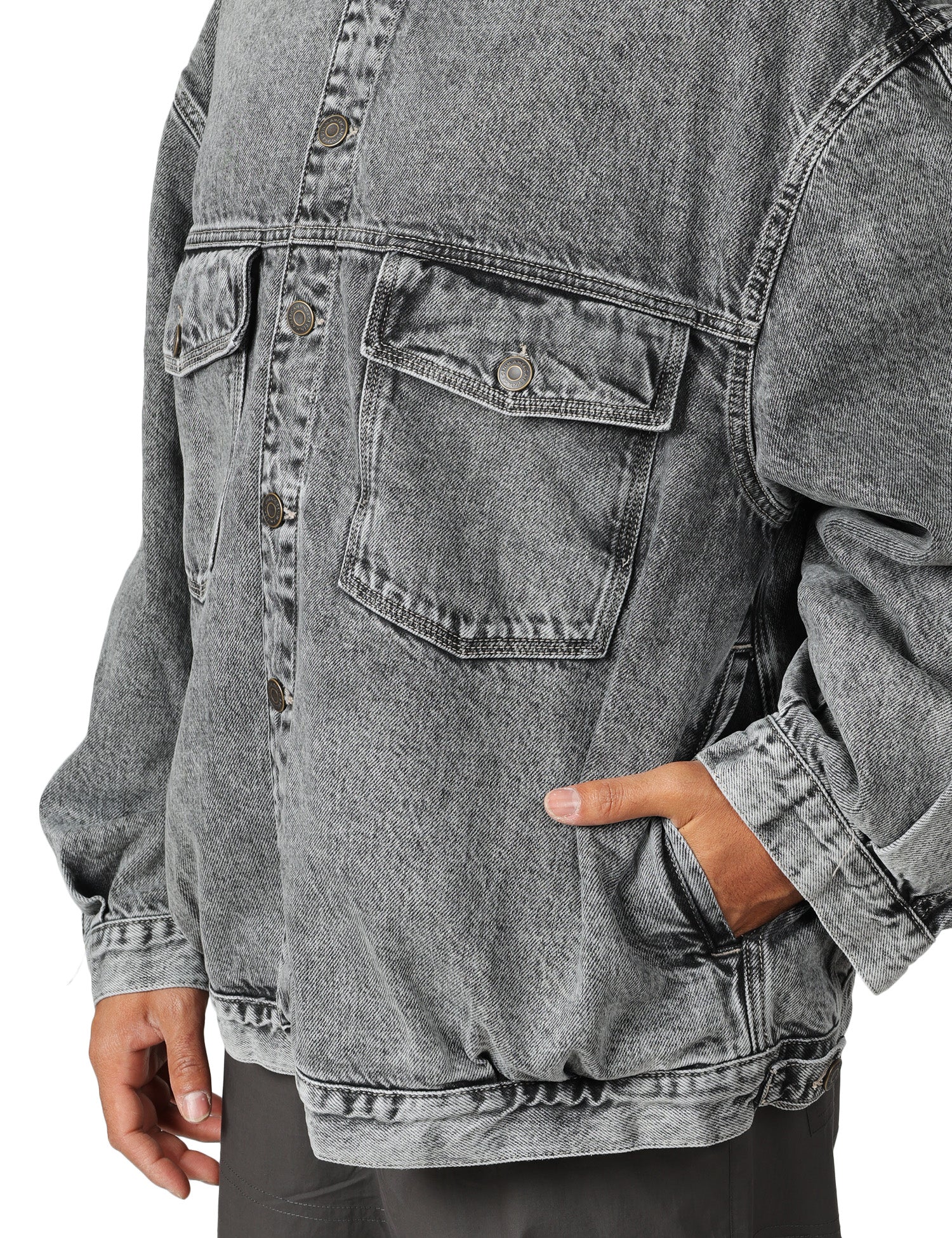 GIUBBOTTO UOMO AMERICAN VINTAGE YOPDAY GREY DENIM CON TASCHE SUL PETTO