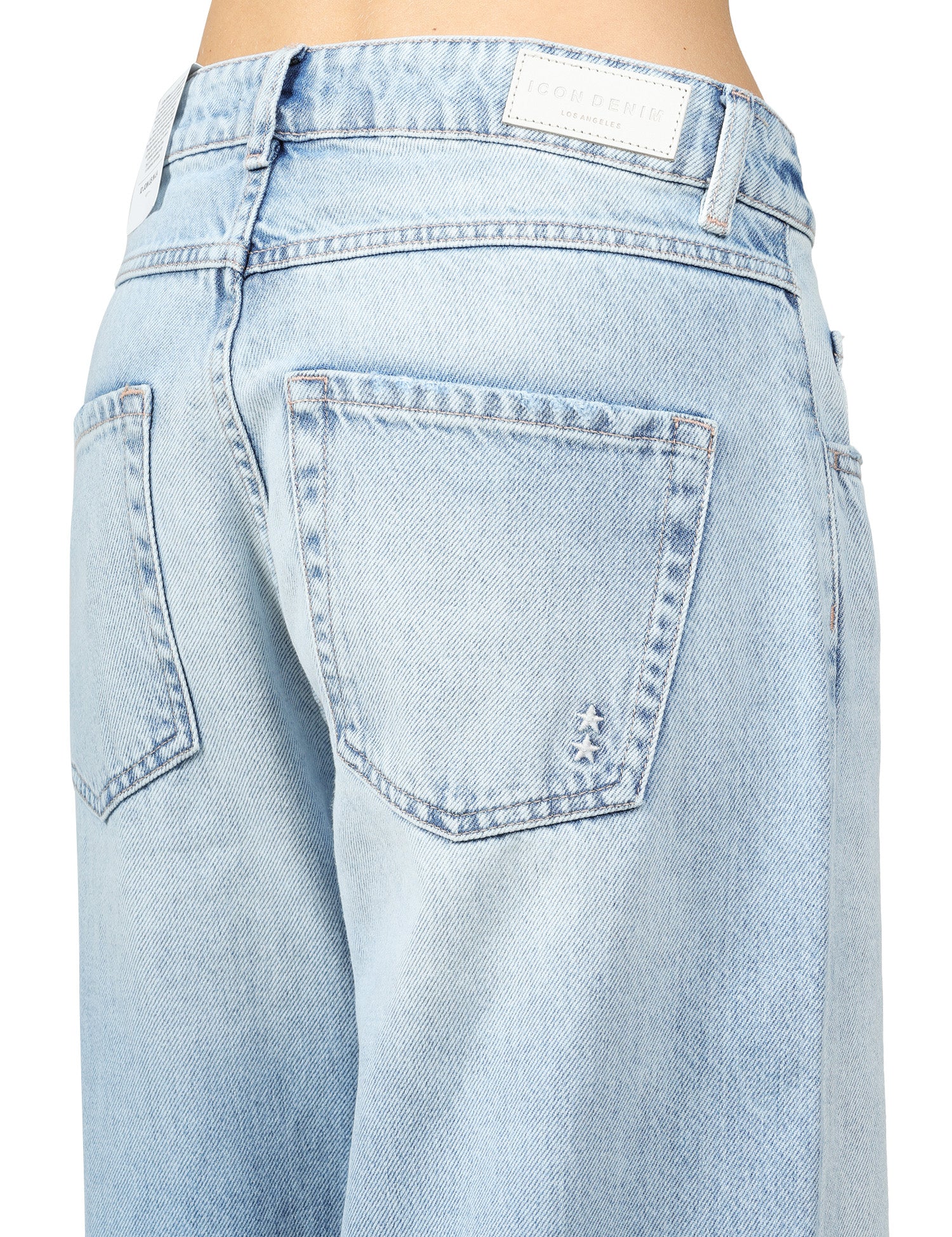 JEANS DONNA ICON DENIM BEA DENIM CHIARO A GAMBA LARGA CON ROTTURA SUL GINOCCHIO SINISTRO