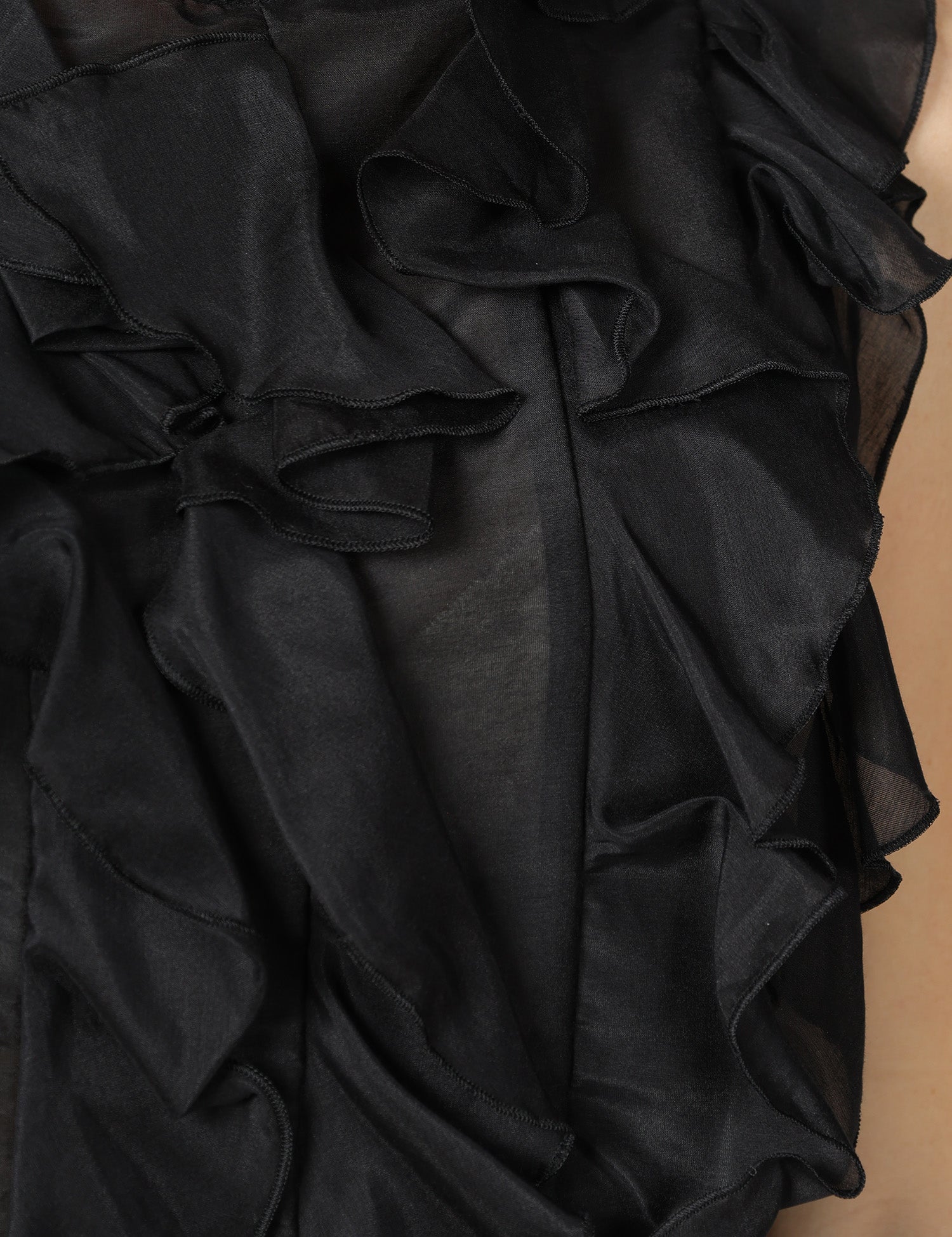 TOP LIVIANA CONTI CARLA NERO GIROMANICA IN VOILE DI COTONE-SETA CON ROUCHES