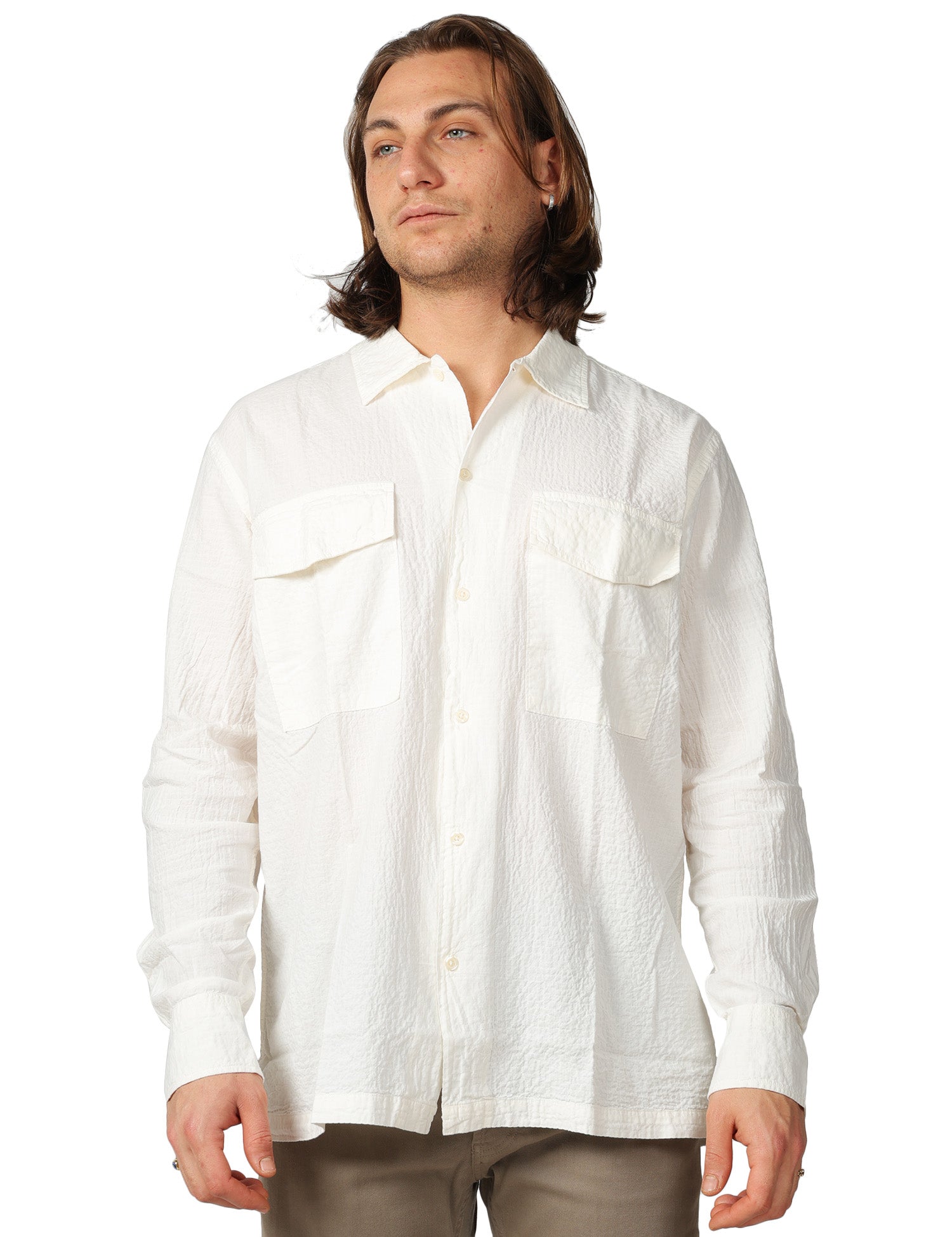 CAMICIA UOMO UNIVERSAL WORKS ECRU ARTEN SEERSUCKER CON TASCHE