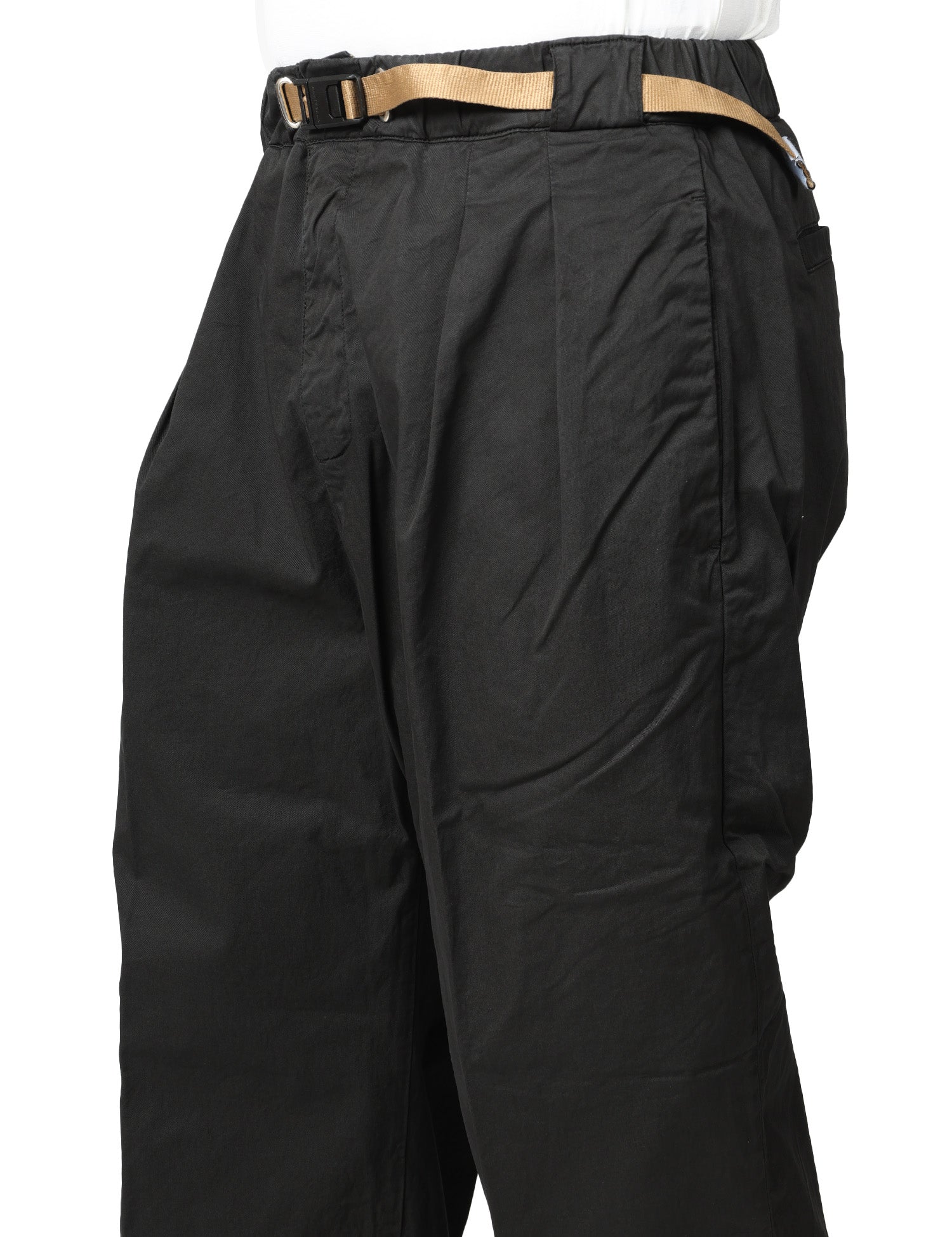 PANTALONE UOMO WHITESAND OLIVER NERO IN COTONE WIDE LEG CON CINTURA REGOLABILE E DOPPIA PINCES