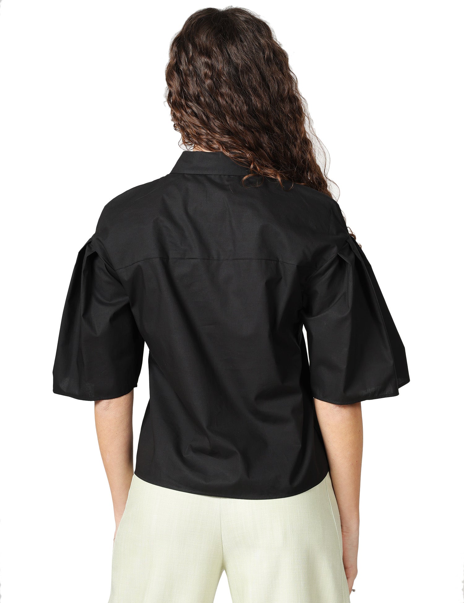 CAMICIA DONNA XACUS ELLERY NERA CON MEZZE MANICHE A SBUFFO PLISSETTATE
