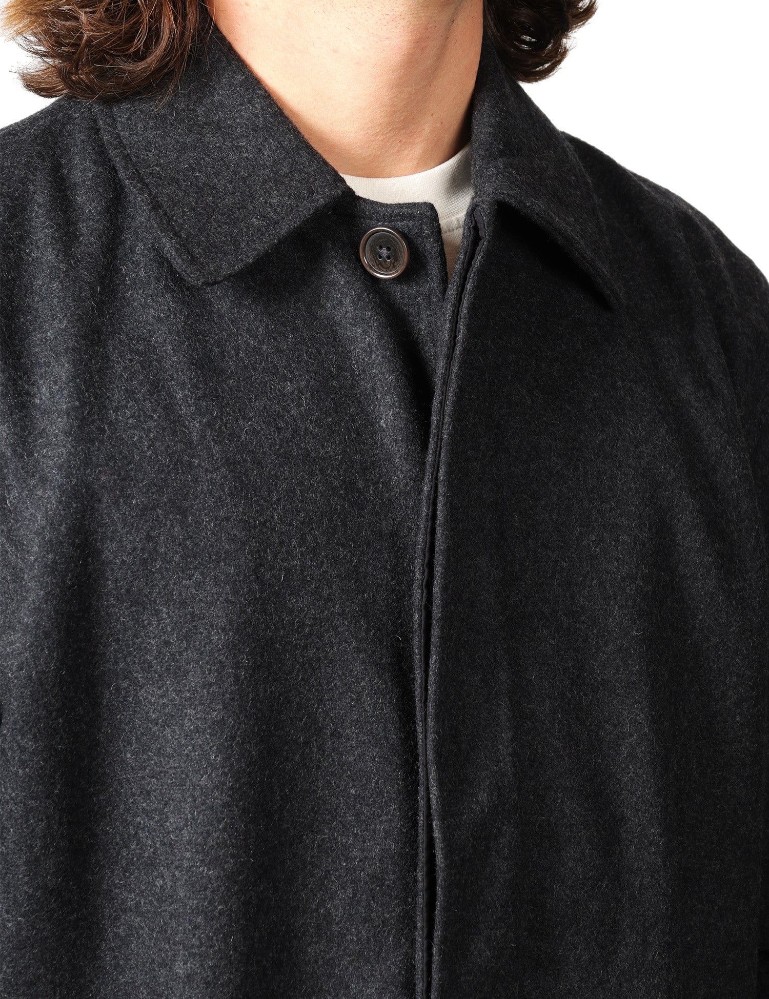 CAPPOTTO UOMO UNIVERSAL WORKS MOWBRAY MAC COAT GRIGIO LUNGO CON MANICA RAGLAN