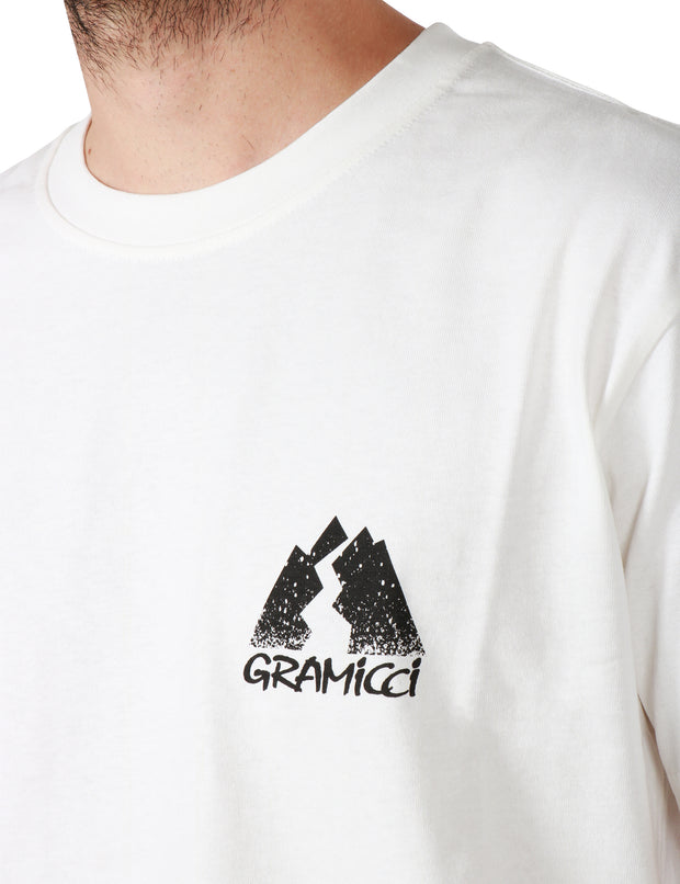 T-shirt summit tee