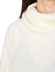 Maglione con collo a ciambella
