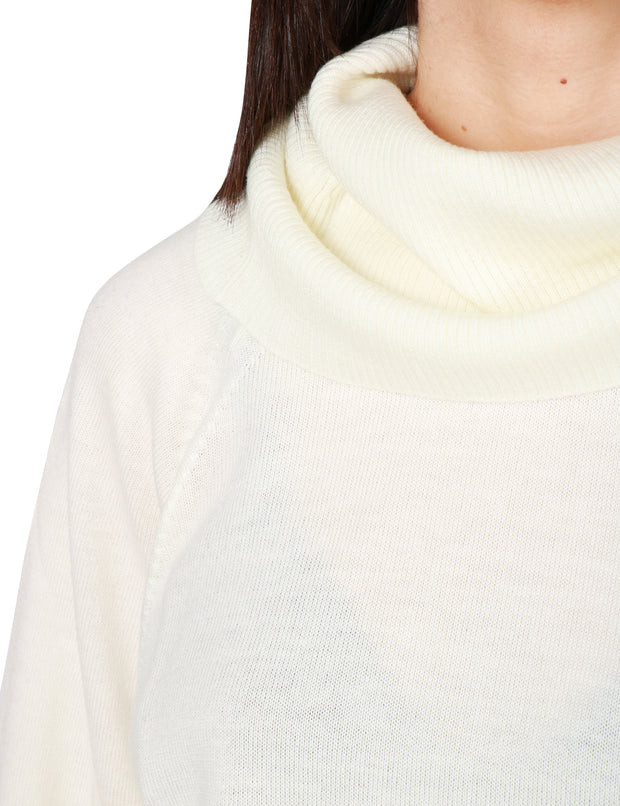 Maglione con collo a ciambella