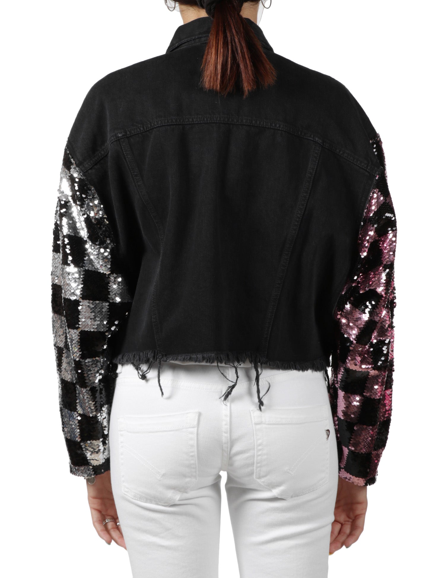 ss20-front-street-8-fr546black1p.jpg